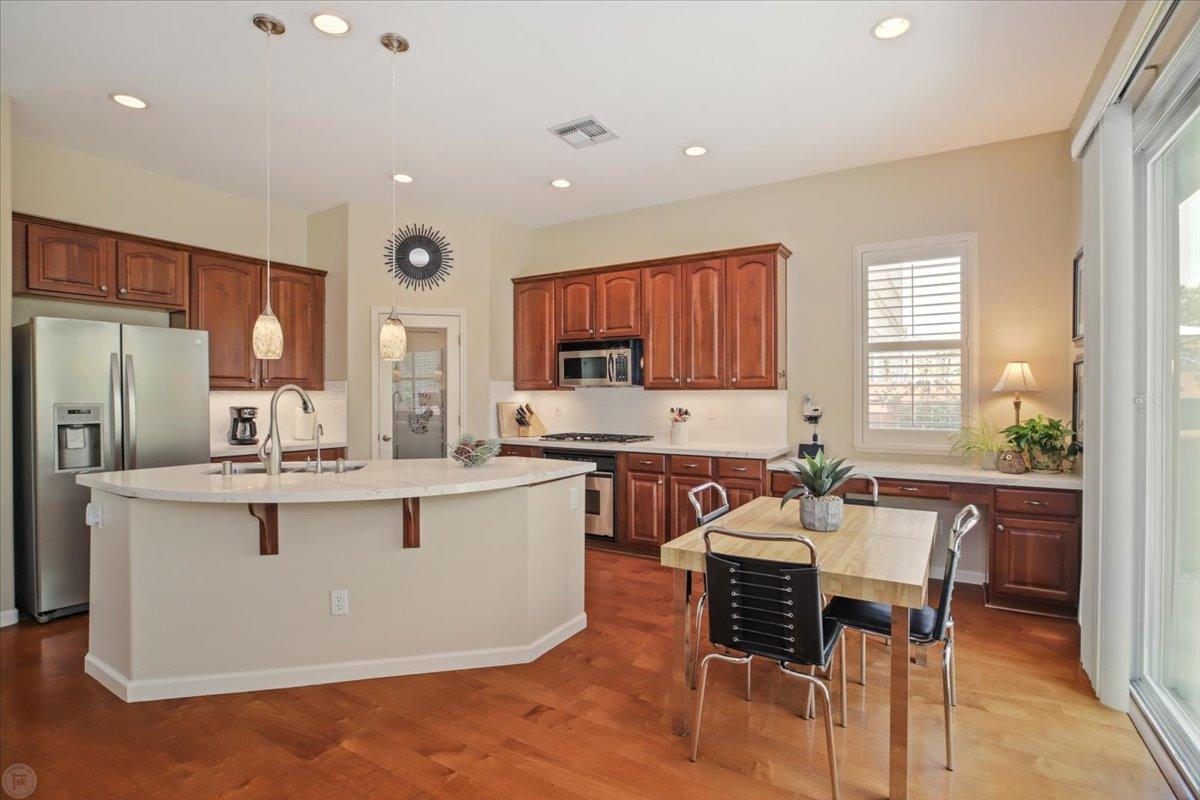 Detail Gallery Image 15 of 48 For 356 S Highland, Ripon,  CA 95366 - 4 Beds | 2 Baths