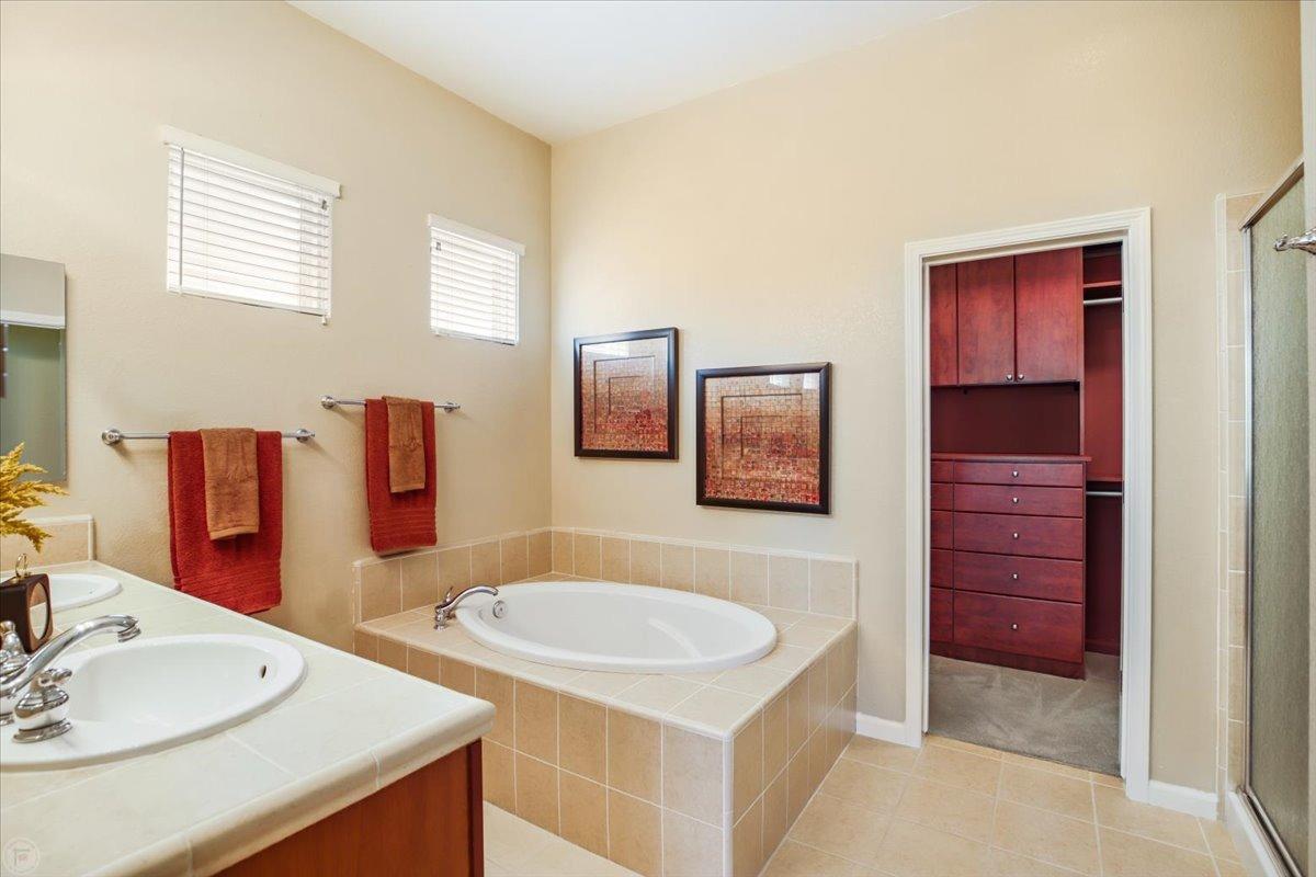 Detail Gallery Image 34 of 48 For 356 S Highland, Ripon,  CA 95366 - 4 Beds | 2 Baths