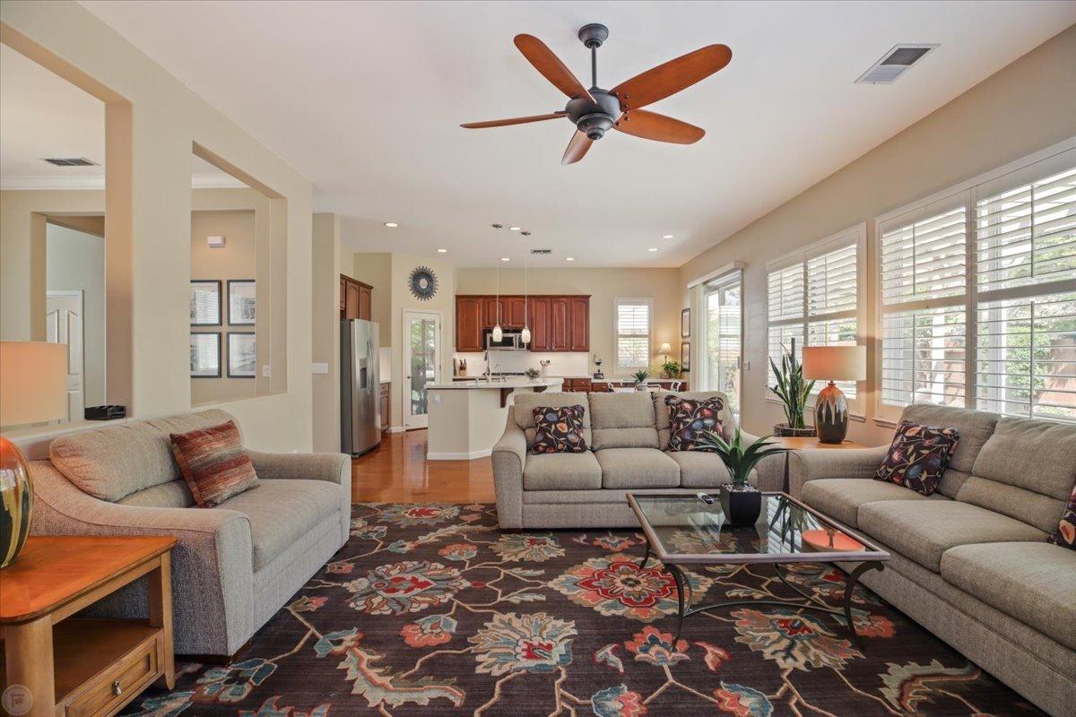 Detail Gallery Image 13 of 48 For 356 S Highland, Ripon,  CA 95366 - 4 Beds | 2 Baths