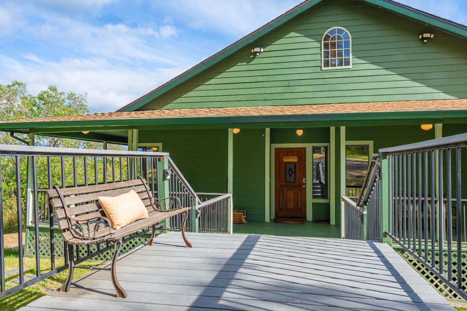 Detail Gallery Image 12 of 82 For 6260 Lofty View Rd, Placerville,  CA 95667 - 4 Beds | 2/1 Baths