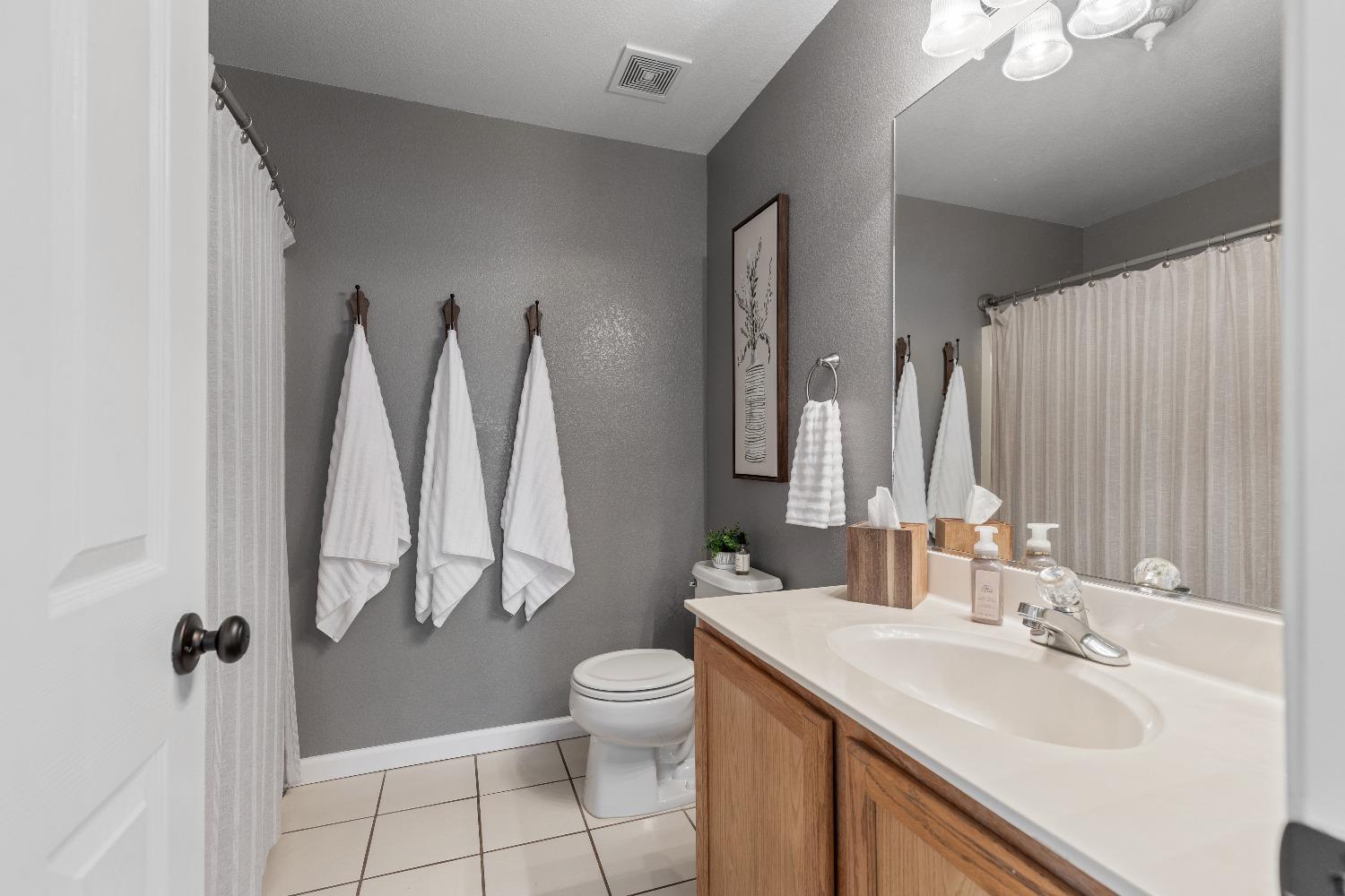Detail Gallery Image 42 of 52 For 4187 Crazy Horse Rd, Cameron Park,  CA 95682 - 4 Beds | 2/1 Baths