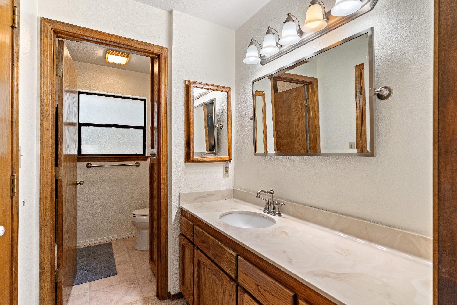 Detail Gallery Image 23 of 37 For 11552 Side Hill Cir, Nevada City,  CA 95959 - 3 Beds | 2/1 Baths