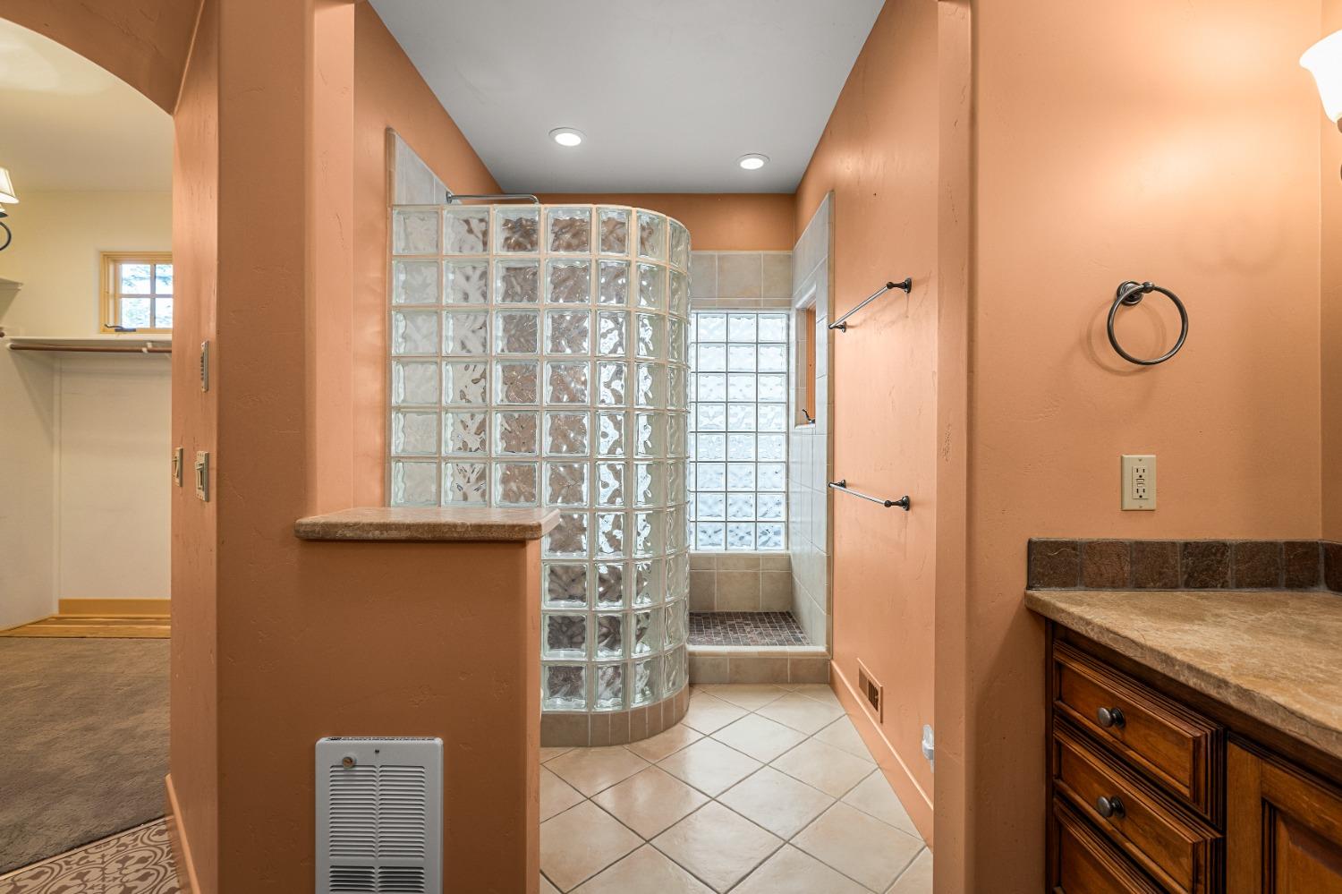 Detail Gallery Image 27 of 49 For 13387 Driftwood Ct, Penn Valley,  CA 95946 - 3 Beds | 2/1 Baths