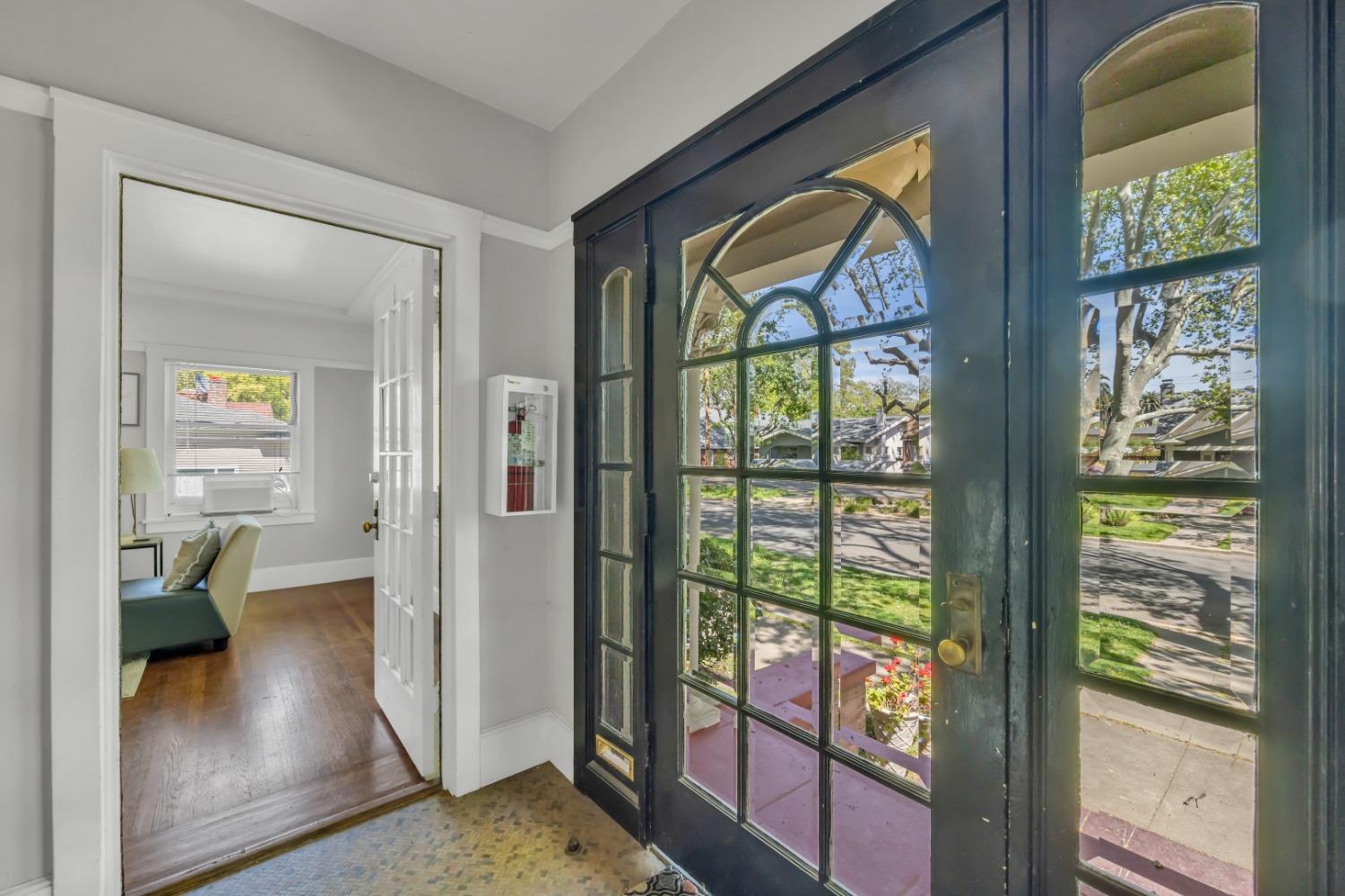 23rd Street, Sacramento, California image 8