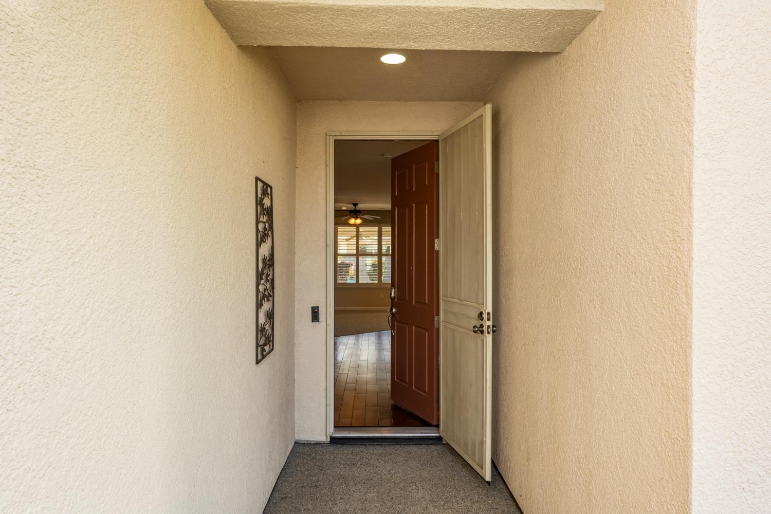 Detail Gallery Image 10 of 38 For 153 Coach Light Ln, Lincoln,  CA 95648 - 2 Beds | 2 Baths
