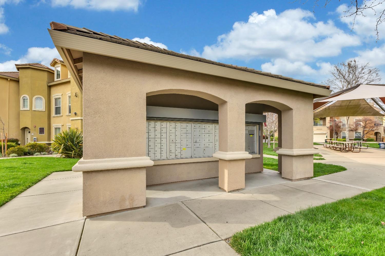 Detail Gallery Image 39 of 43 For 1262 Milano Dr #1,  West Sacramento,  CA 95691 - 2 Beds | 2 Baths