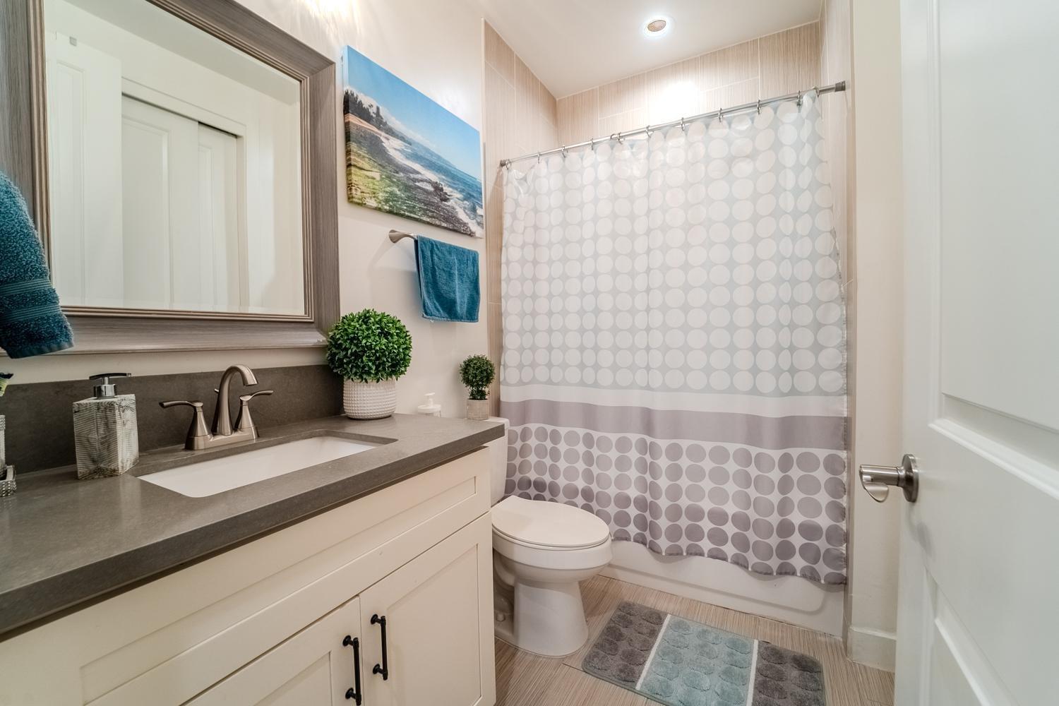 Detail Gallery Image 29 of 34 For 2101 Liberty Dr, Woodland,  CA 95776 - 4 Beds | 2 Baths