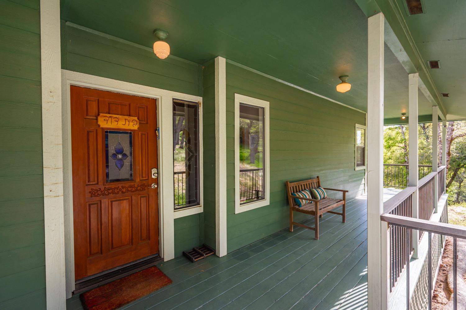 Detail Gallery Image 12 of 80 For 6260 Lofty View Rd, Placerville,  CA 95667 - 4 Beds | 2/1 Baths