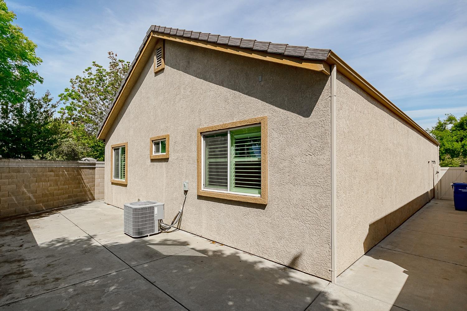 Detail Gallery Image 26 of 33 For 2080 State St, Turlock,  CA 95380 - 2 Beds | 2 Baths