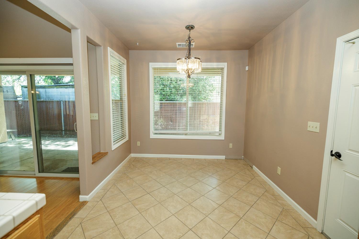 Detail Gallery Image 27 of 56 For 134 Las Flores Ave, Modesto,  CA 95354 - 3 Beds | 2 Baths