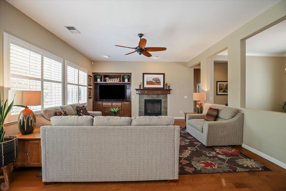 Detail Gallery Image 11 of 48 For 356 S Highland, Ripon,  CA 95366 - 4 Beds | 2 Baths