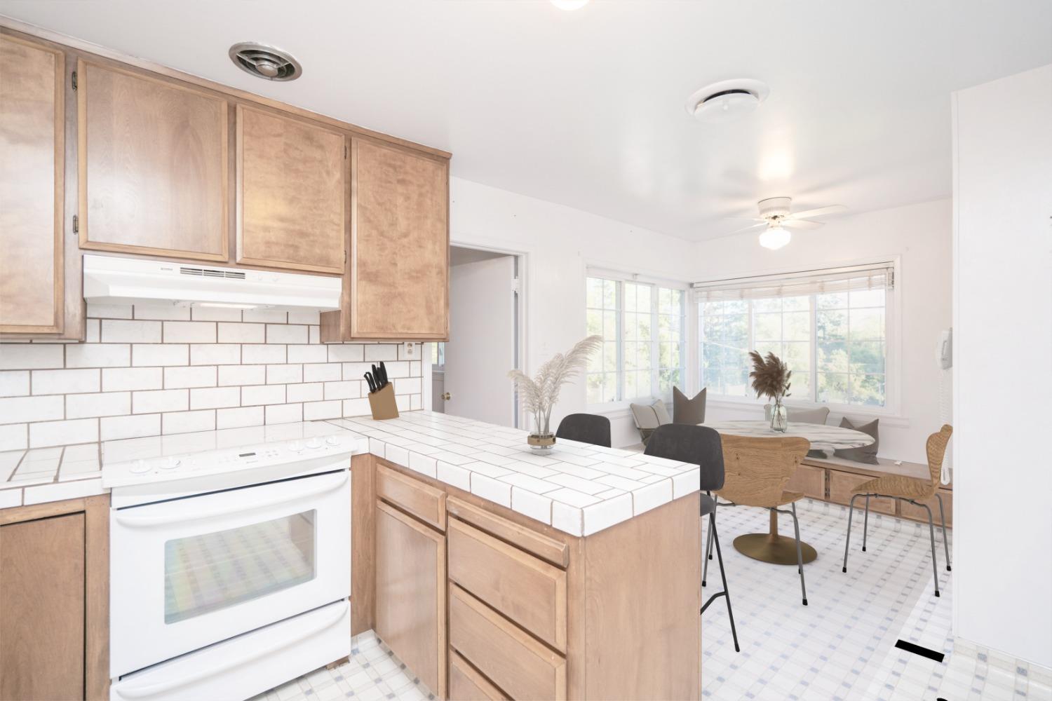 Fair Oaks Boulevard, Fair Oaks, CA, 95628-6908