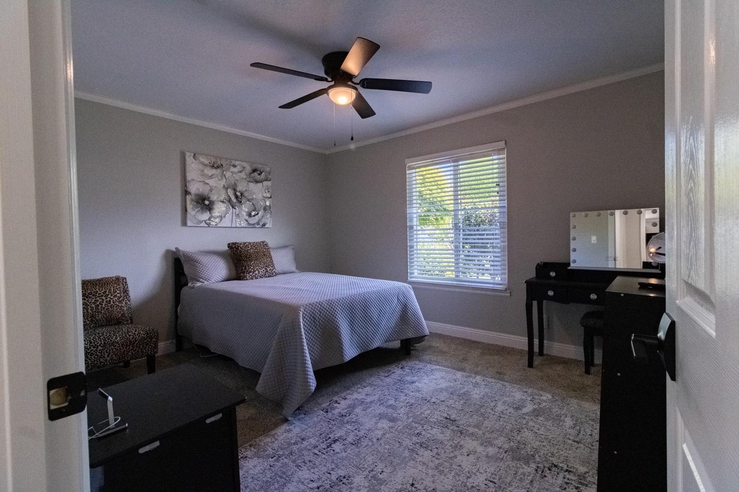 Detail Gallery Image 26 of 36 For 1030 Graywood Cir, Stockton,  CA 95209 - 3 Beds | 2 Baths