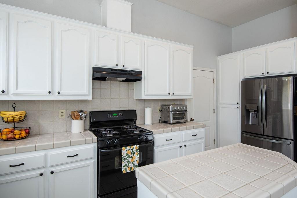 Detail Gallery Image 6 of 35 For 1067 Kirksey Dr, Turlock,  CA 95382 - 3 Beds | 2 Baths