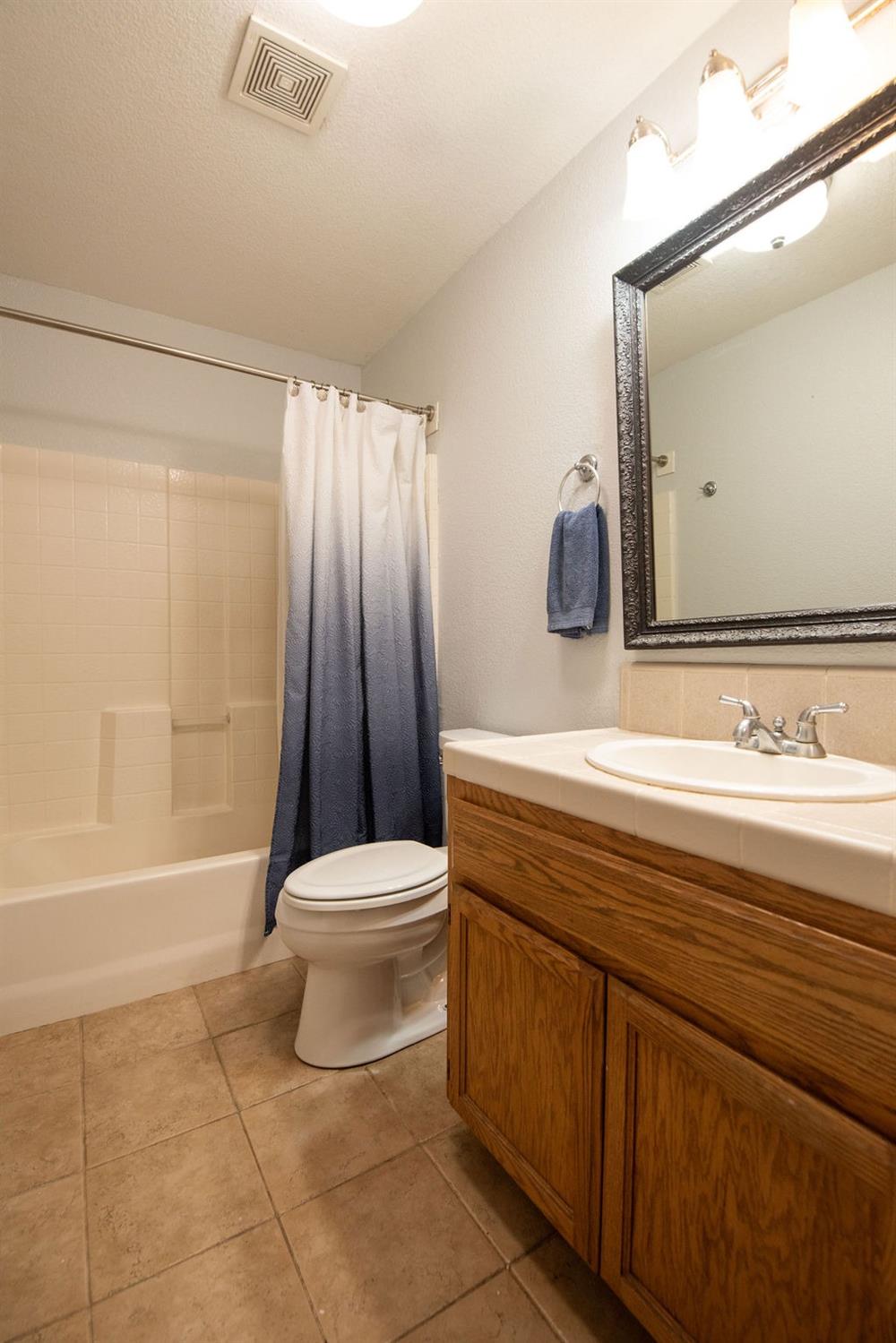 Detail Gallery Image 20 of 35 For 1067 Kirksey Dr, Turlock,  CA 95382 - 3 Beds | 2 Baths