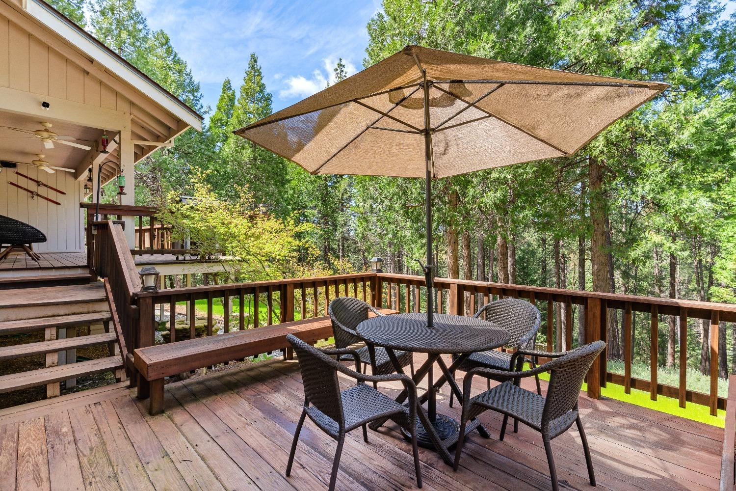 Detail Gallery Image 12 of 37 For 11552 Side Hill Cir, Nevada City,  CA 95959 - 3 Beds | 2/1 Baths