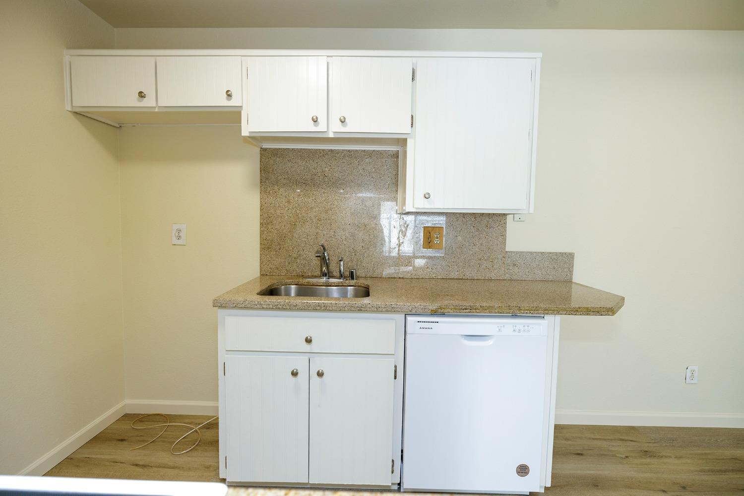 Detail Gallery Image 19 of 33 For 201 Woodrow Ave #19,  Modesto,  CA 95350 - 2 Beds | 1 Baths