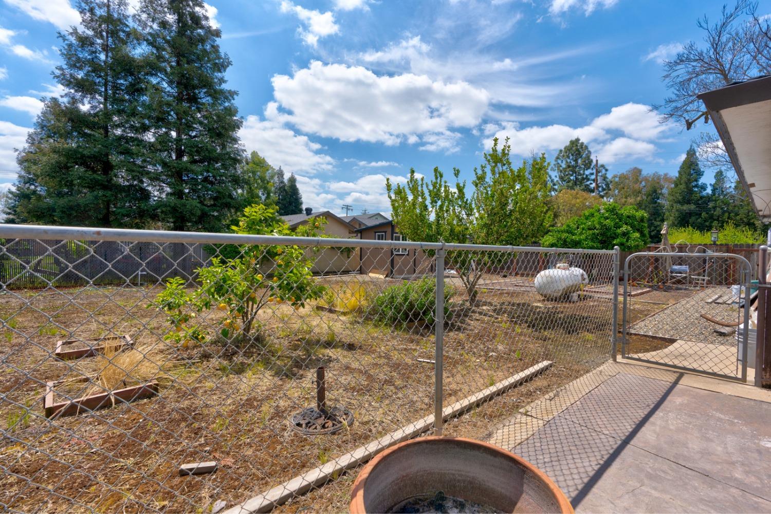 Detail Gallery Image 9 of 71 For 3534 Hatch Rd, Merced,  CA 95340 - 3 Beds | 2/1 Baths