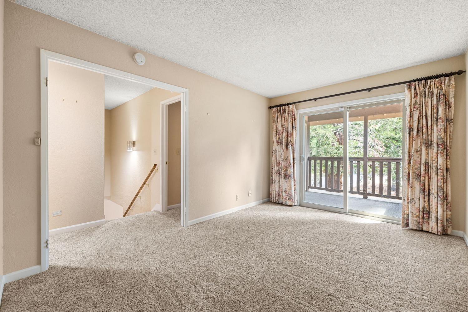 Detail Gallery Image 21 of 58 For 6926 Navarro Ct, Citrus Heights,  CA 95621 - 4 Beds | 2/1 Baths