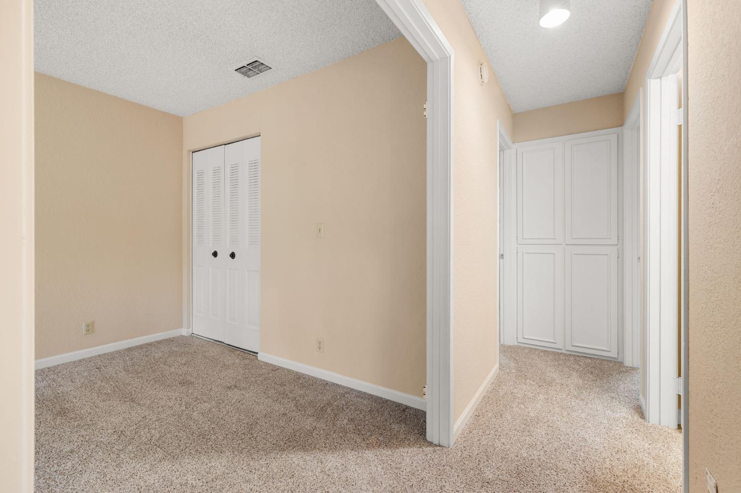 Detail Gallery Image 20 of 58 For 6926 Navarro Ct, Citrus Heights,  CA 95621 - 4 Beds | 2/1 Baths