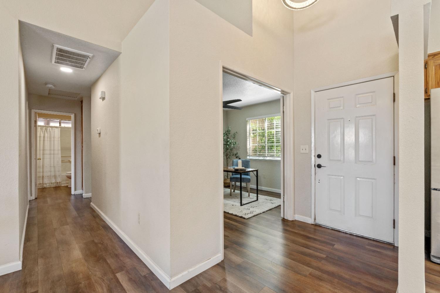 Detail Gallery Image 19 of 52 For 799 Morgans Ranch Cir, Galt,  CA 95632 - 3 Beds | 2 Baths