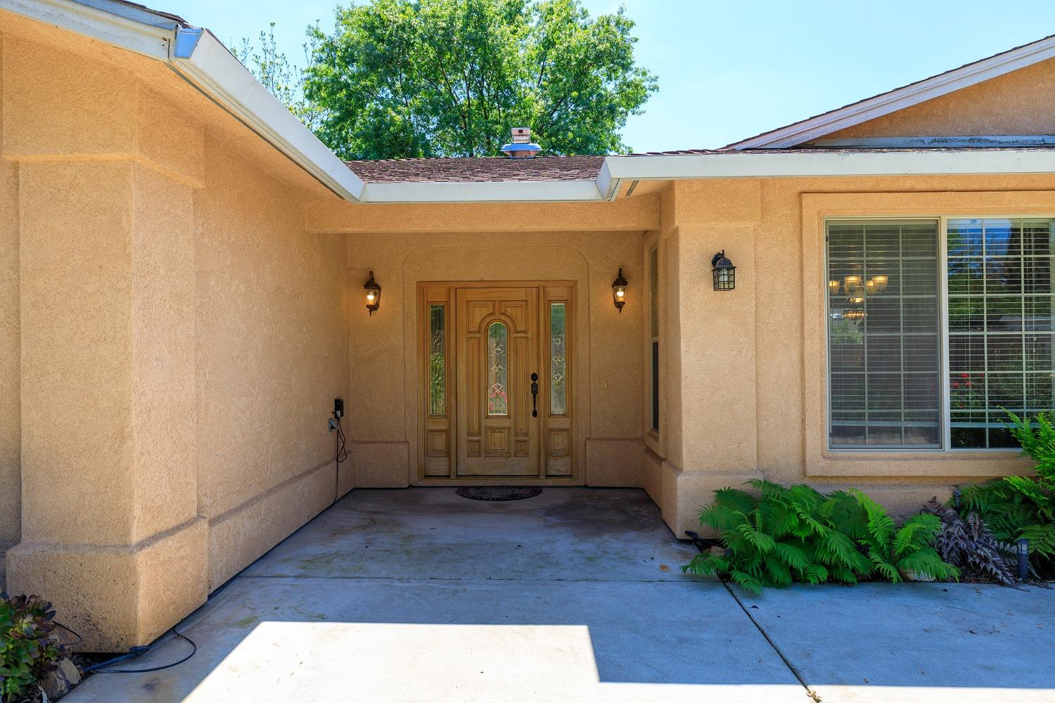 Detail Gallery Image 8 of 56 For 134 Las Flores Ave, Modesto,  CA 95354 - 3 Beds | 2 Baths