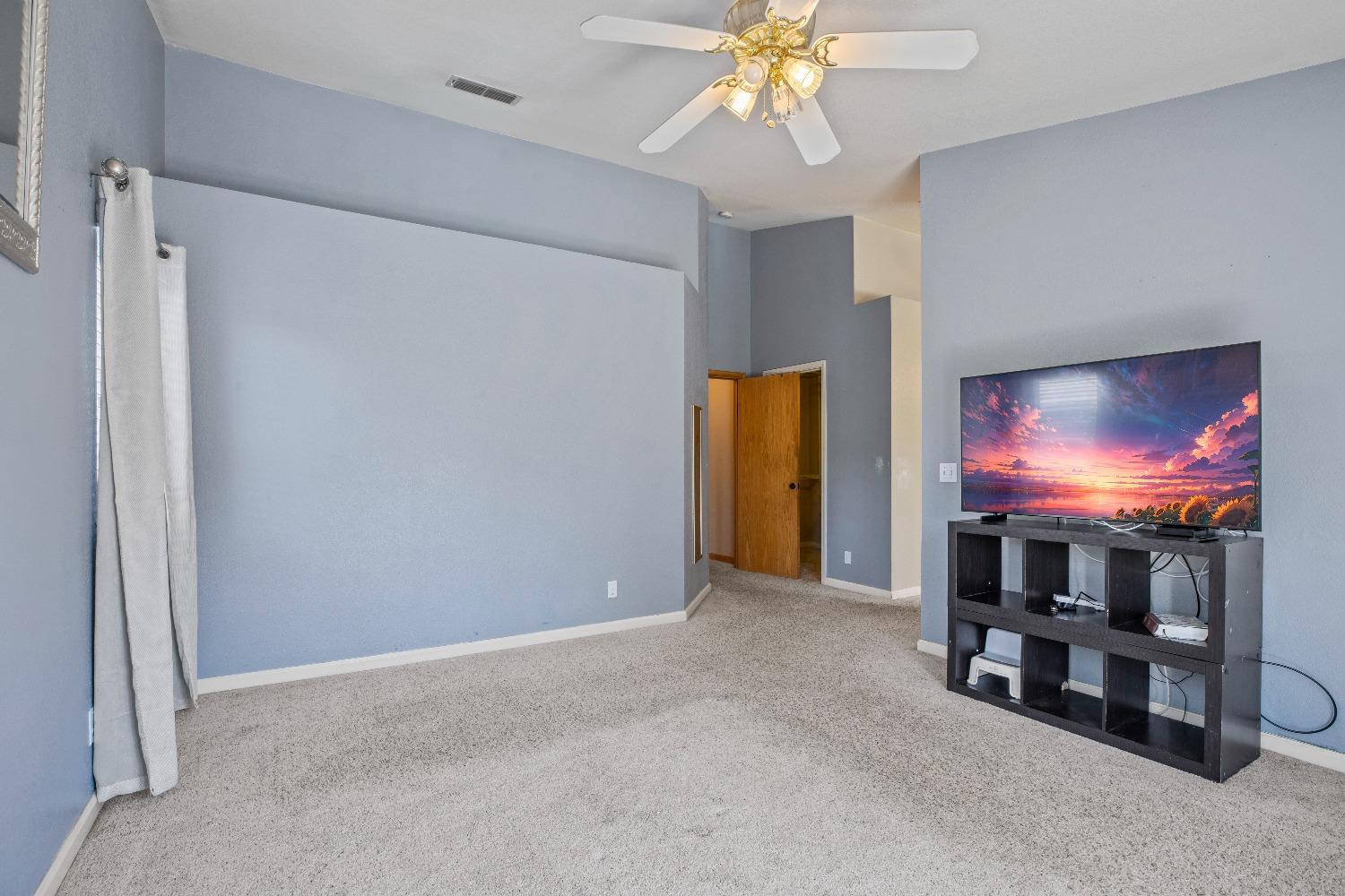 Detail Gallery Image 11 of 19 For 2500 Vienna Ct, Modesto,  CA 95355 - 3 Beds | 2 Baths