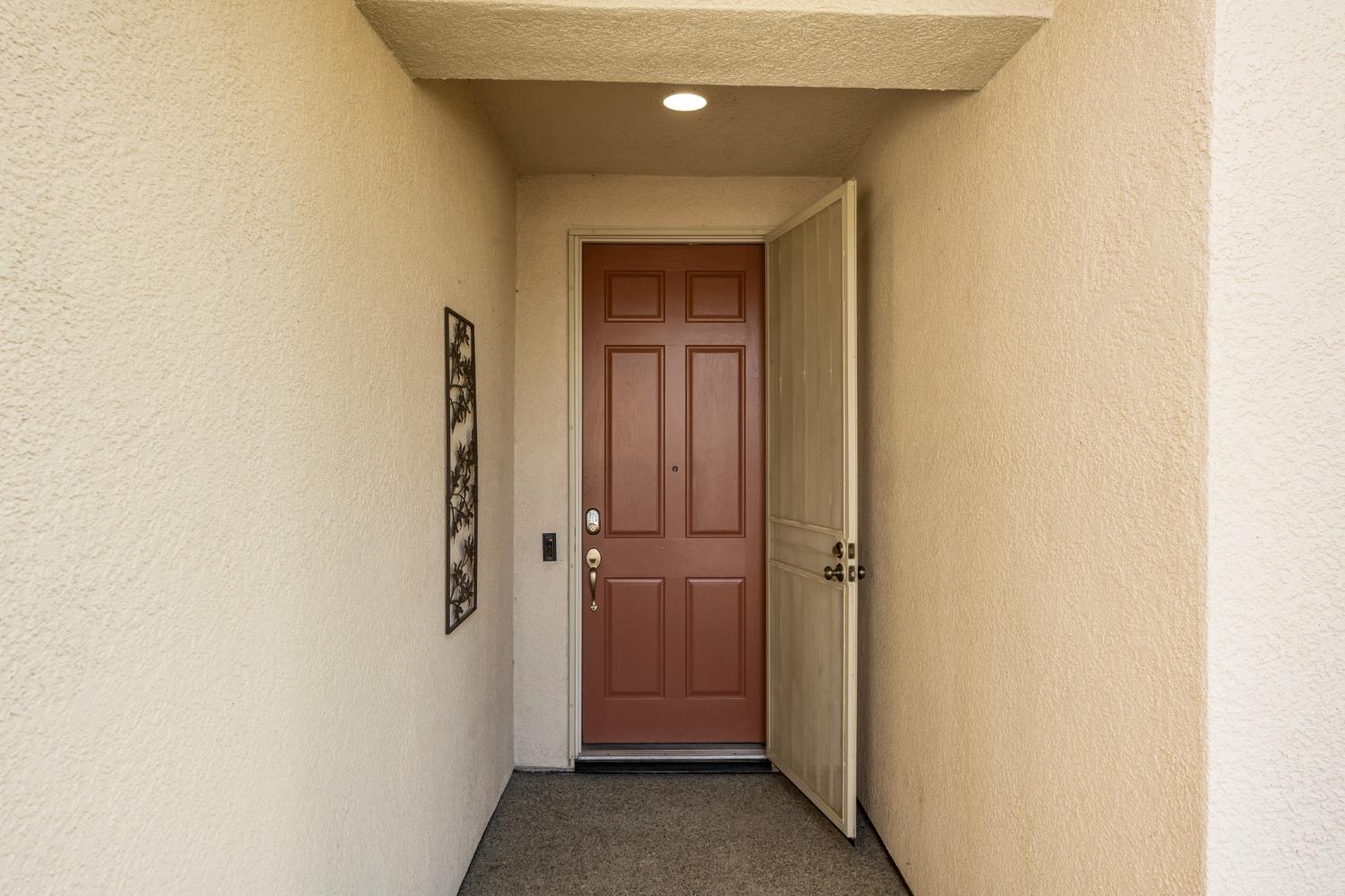 Detail Gallery Image 9 of 38 For 153 Coach Light Ln, Lincoln,  CA 95648 - 2 Beds | 2 Baths