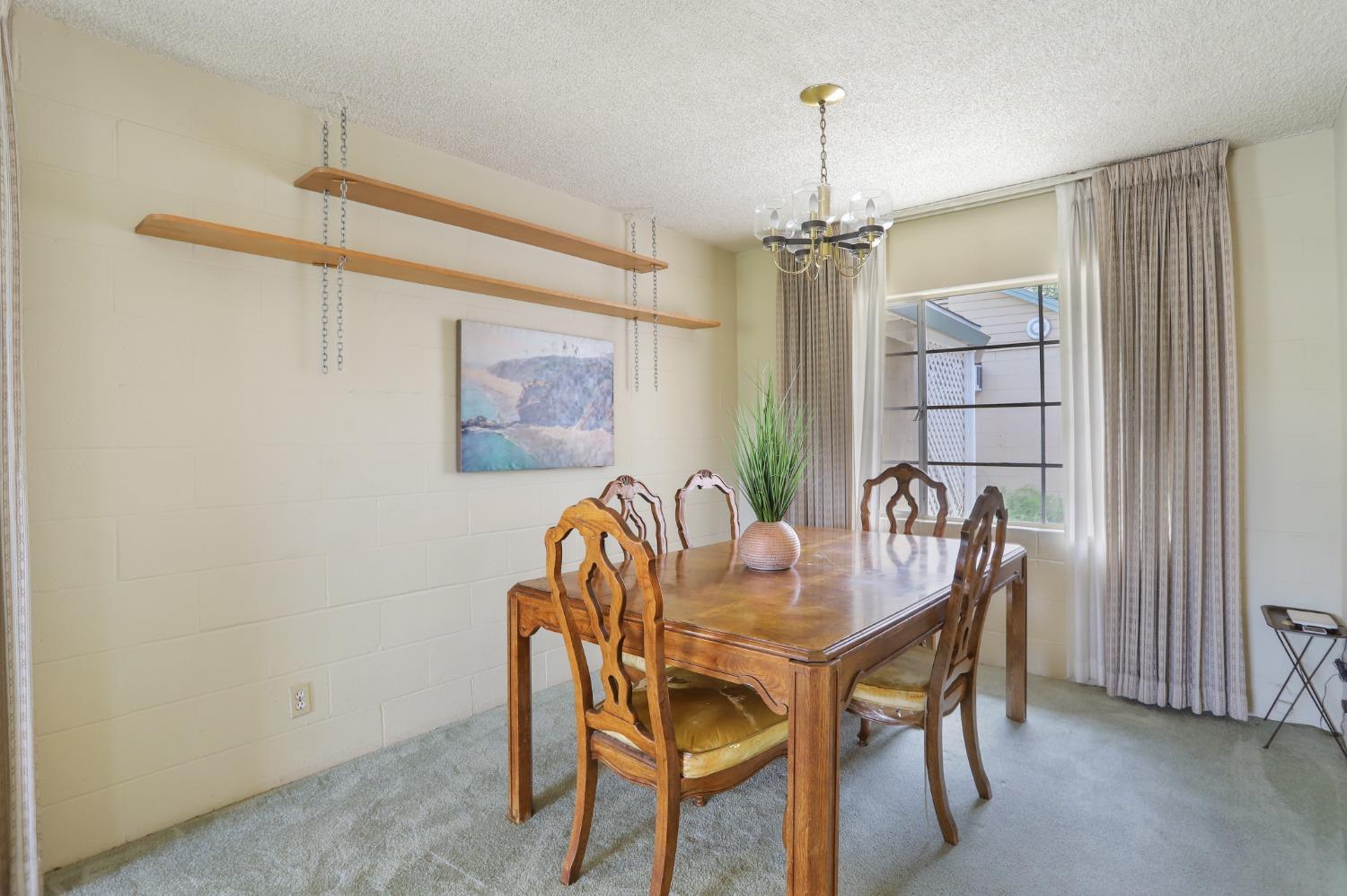 Detail Gallery Image 23 of 33 For 2364 De Ovan Ave, Stockton,  CA 95204 - 2 Beds | 2 Baths
