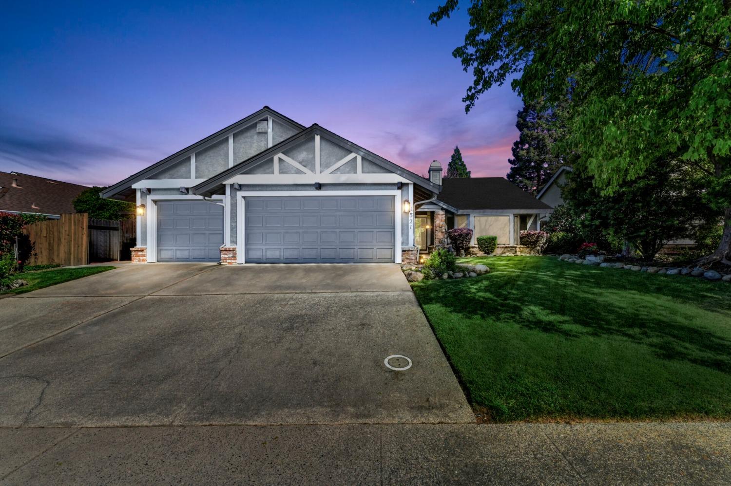 Photo of 1321 Rolling Hills Dr in Roseville, CA