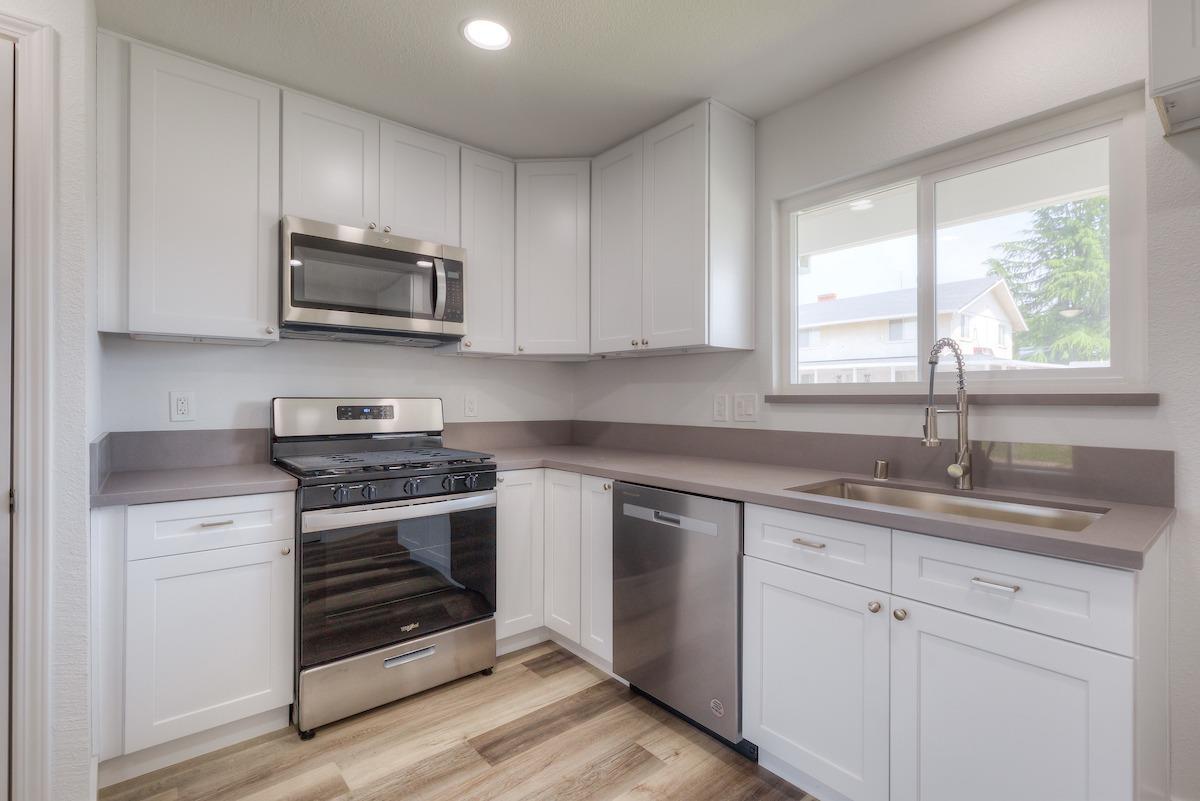 Terry, Olivehurst, California image 10