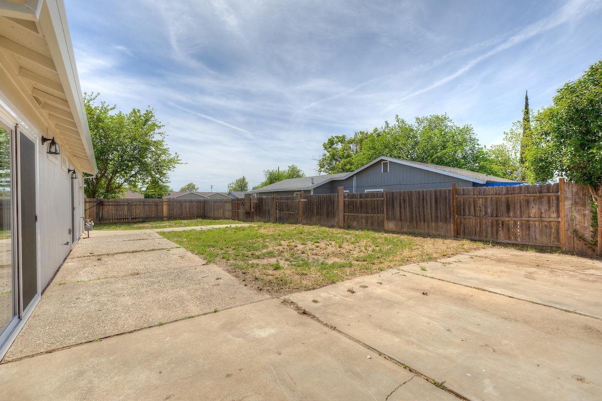 Terry, Olivehurst, California image 26