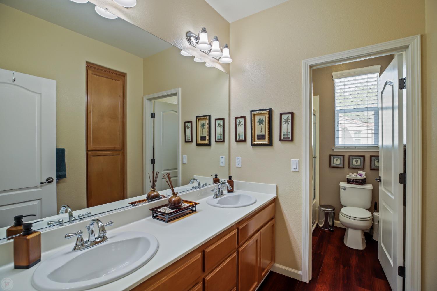 Detail Gallery Image 31 of 44 For 1082 Acland Way, Tracy,  CA 95376 - 4 Beds | 2/1 Baths