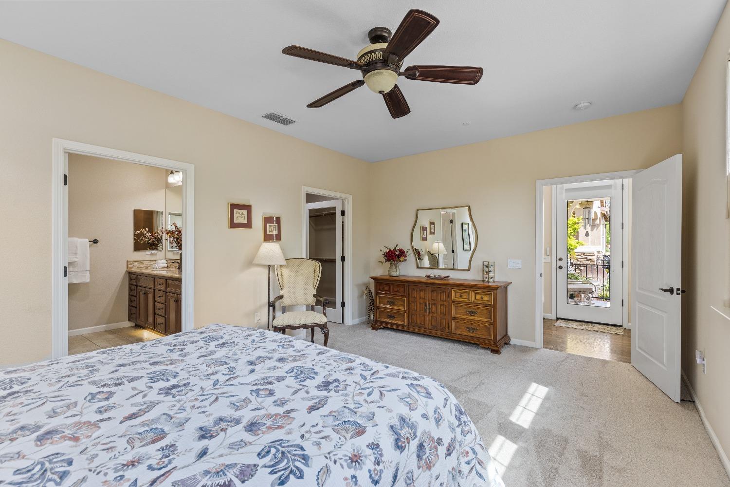Detail Gallery Image 13 of 33 For 1049 Volonne Dr, Roseville,  CA 95747 - 2 Beds | 2 Baths