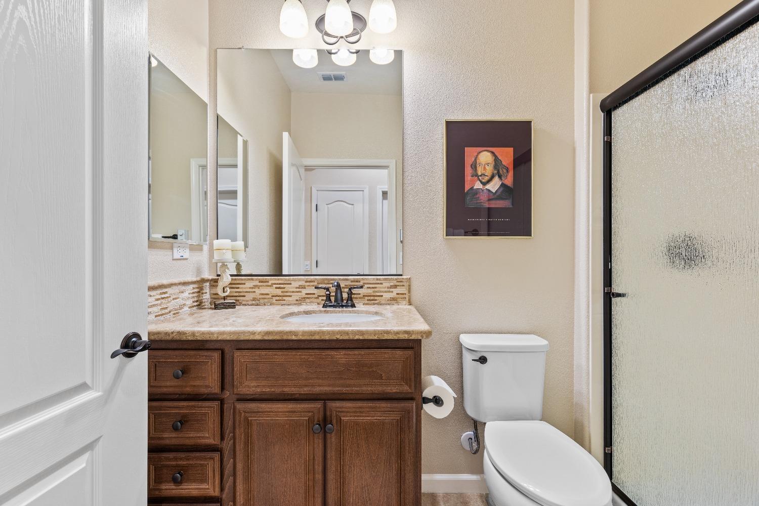 Detail Gallery Image 19 of 33 For 1049 Volonne Dr, Roseville,  CA 95747 - 2 Beds | 2 Baths