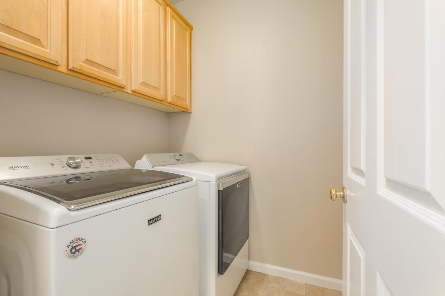 Detail Gallery Image 12 of 49 For 5726 Honor Pkwy, Sacramento,  CA 95835 - 3 Beds | 2 Baths