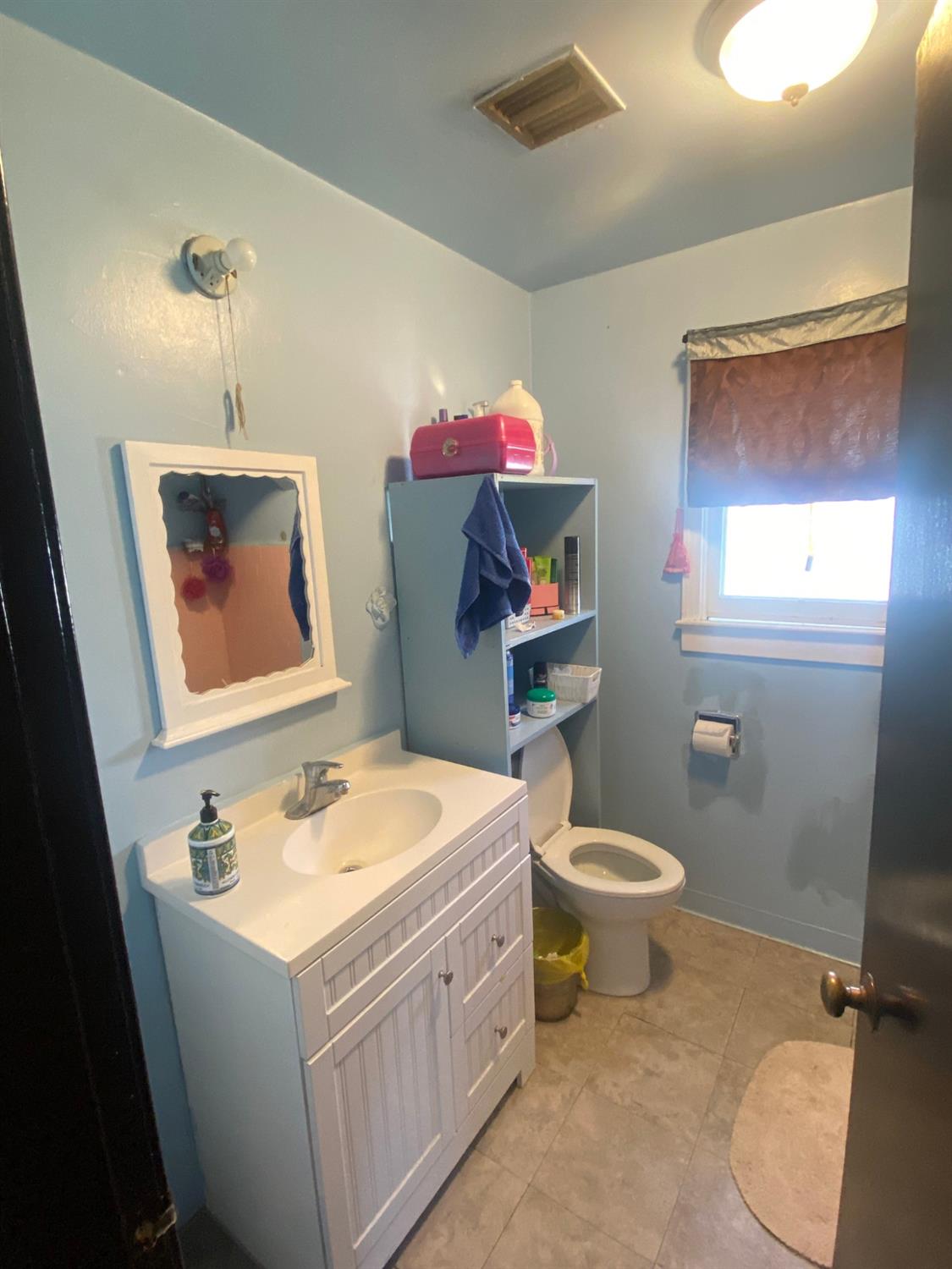 Detail Gallery Image 14 of 24 For 1522 O St, Firebaugh,  CA 93622 - 2 Beds | 1 Baths