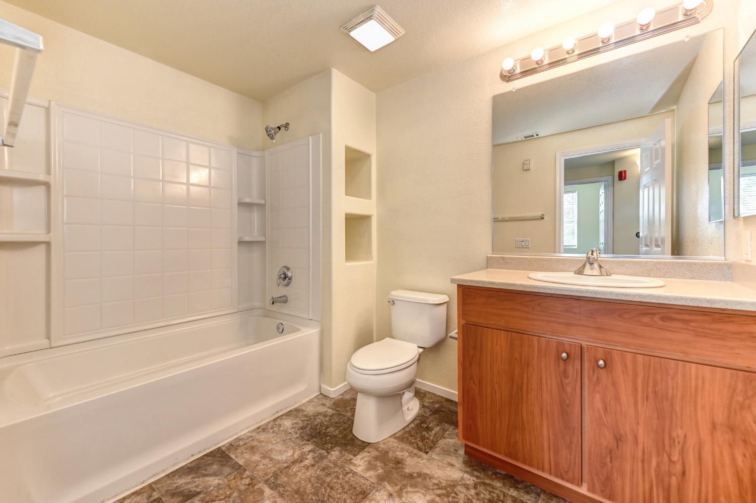 Detail Gallery Image 21 of 60 For 1211 Whitney Ranch Pkwy #1027,  Rocklin,  CA 95765 - 2 Beds | 2 Baths