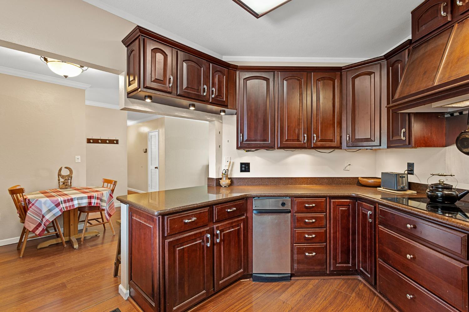 Detail Gallery Image 8 of 33 For 200 P St #A32,  Sacramento,  CA 95814 - 2 Beds | 2 Baths