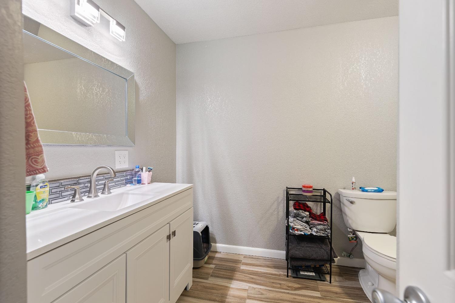 Detail Gallery Image 14 of 24 For 6357 Port Gibson Ct, Citrus Heights,  CA 95621 - 2 Beds | 1 Baths