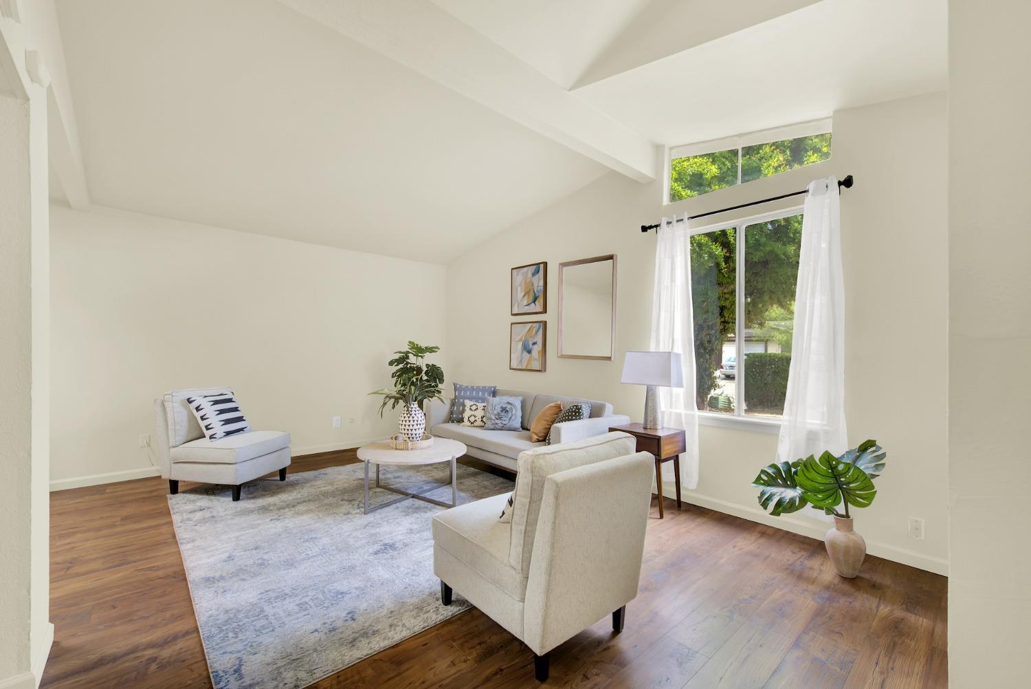 Detail Gallery Image 5 of 45 For 709 Arnold St, Davis,  CA 95618 - 3 Beds | 2 Baths