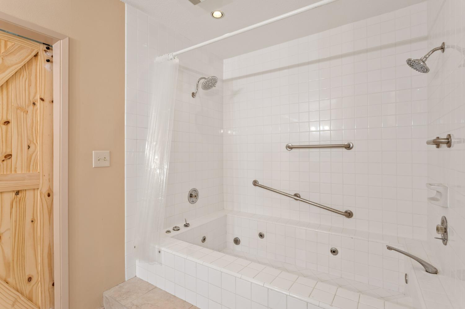 Detail Gallery Image 23 of 33 For 200 P St #A32,  Sacramento,  CA 95814 - 2 Beds | 2 Baths