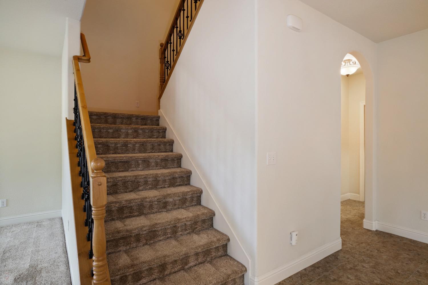 Detail Gallery Image 25 of 40 For 2130 Tienda Dr, Lodi,  CA 95242 - 3 Beds | 2/1 Baths
