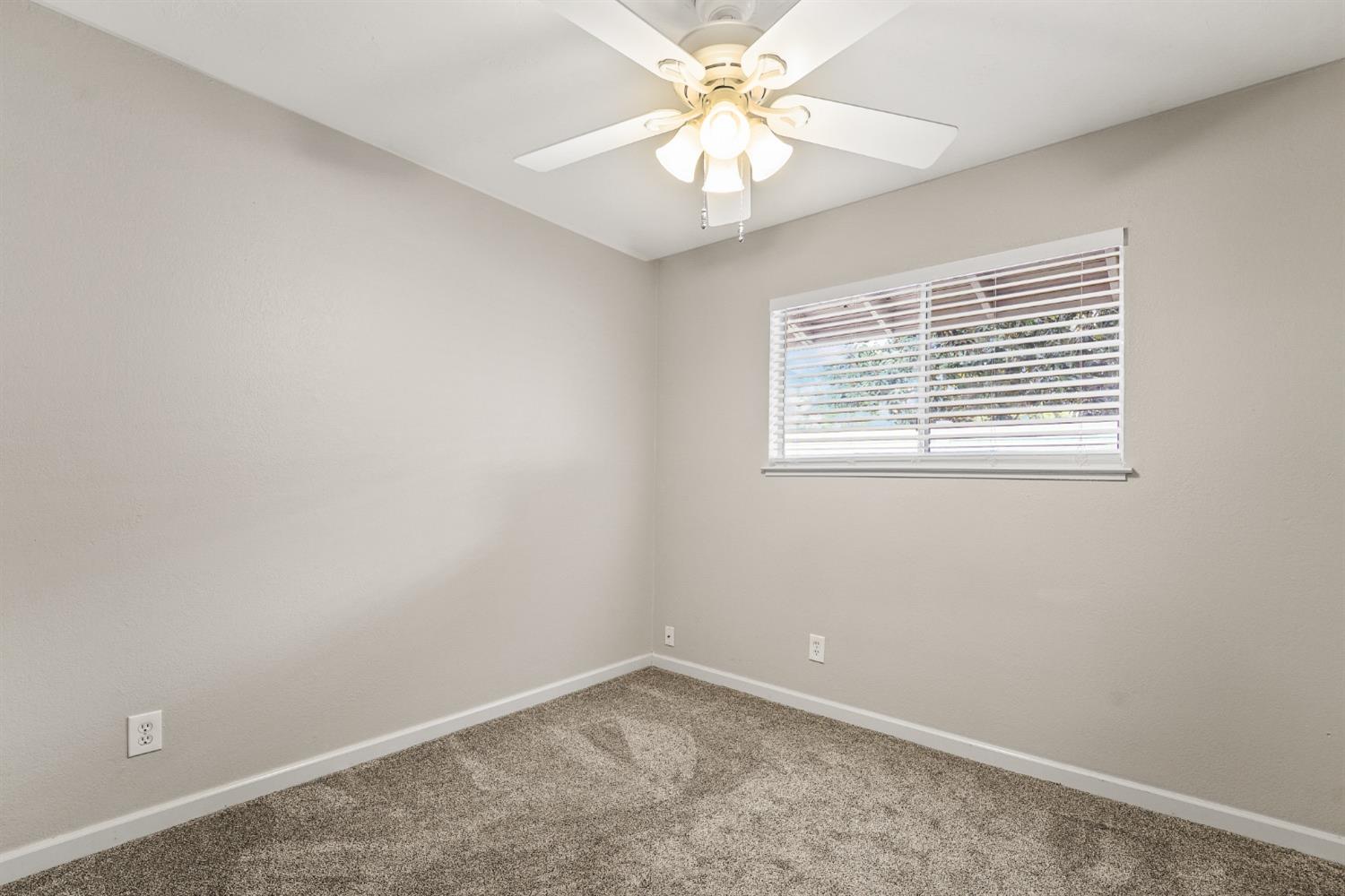 Detail Gallery Image 10 of 19 For 201 Woodrow Ave #16,  Modesto,  CA 95350 - 2 Beds | 1 Baths