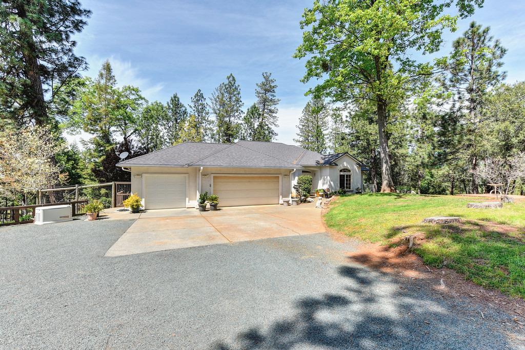 Detail Gallery Image 51 of 58 For 19755 Mountain Meadow Ct, Grass Valley,  CA 95949 - 3 Beds | 3 Baths