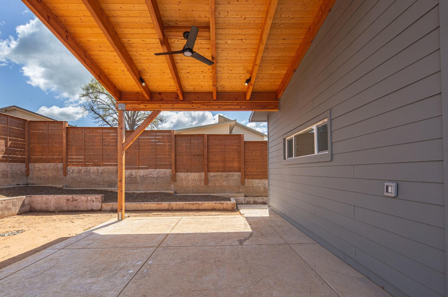 Detail Gallery Image 12 of 48 For 18951 Ranch Rd, Jamestown,  CA 95327 - 2 Beds | 2 Baths