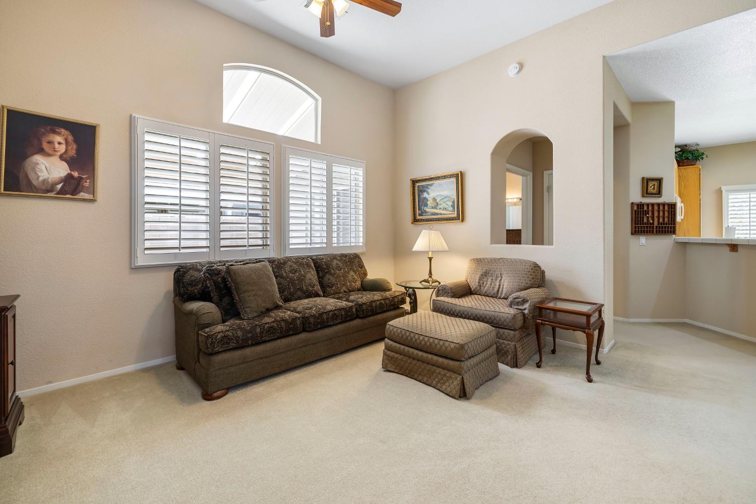 Detail Gallery Image 7 of 36 For 451 Luster Pl, Folsom,  CA 95630 - 2 Beds | 2 Baths