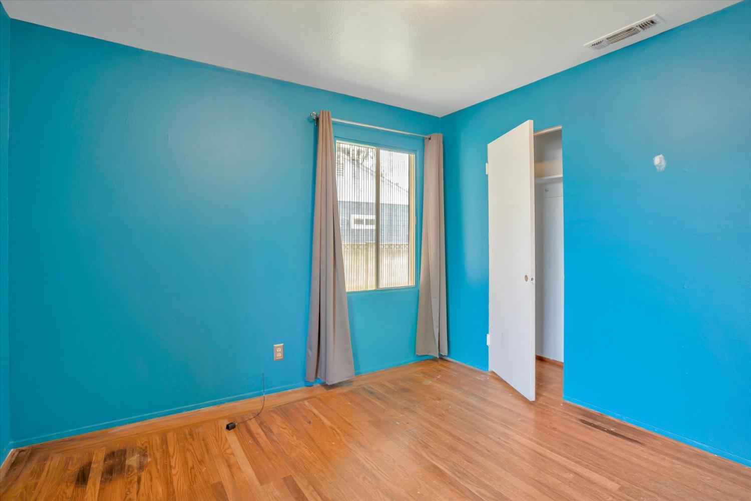 Detail Gallery Image 24 of 38 For 6120 19th Ave, Sacramento,  CA 95820 - 3 Beds | 2 Baths