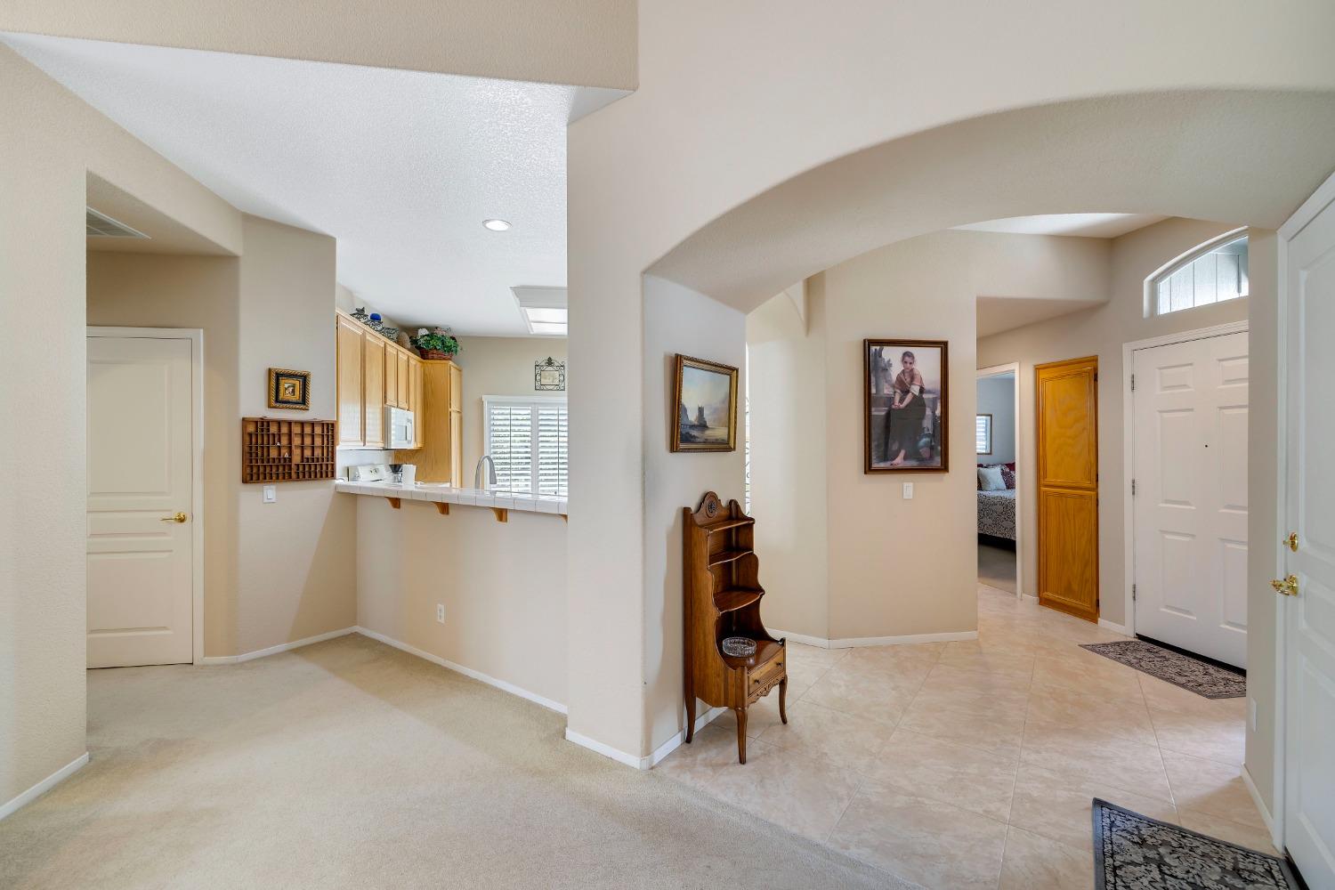 Detail Gallery Image 17 of 36 For 451 Luster Pl, Folsom,  CA 95630 - 2 Beds | 2 Baths