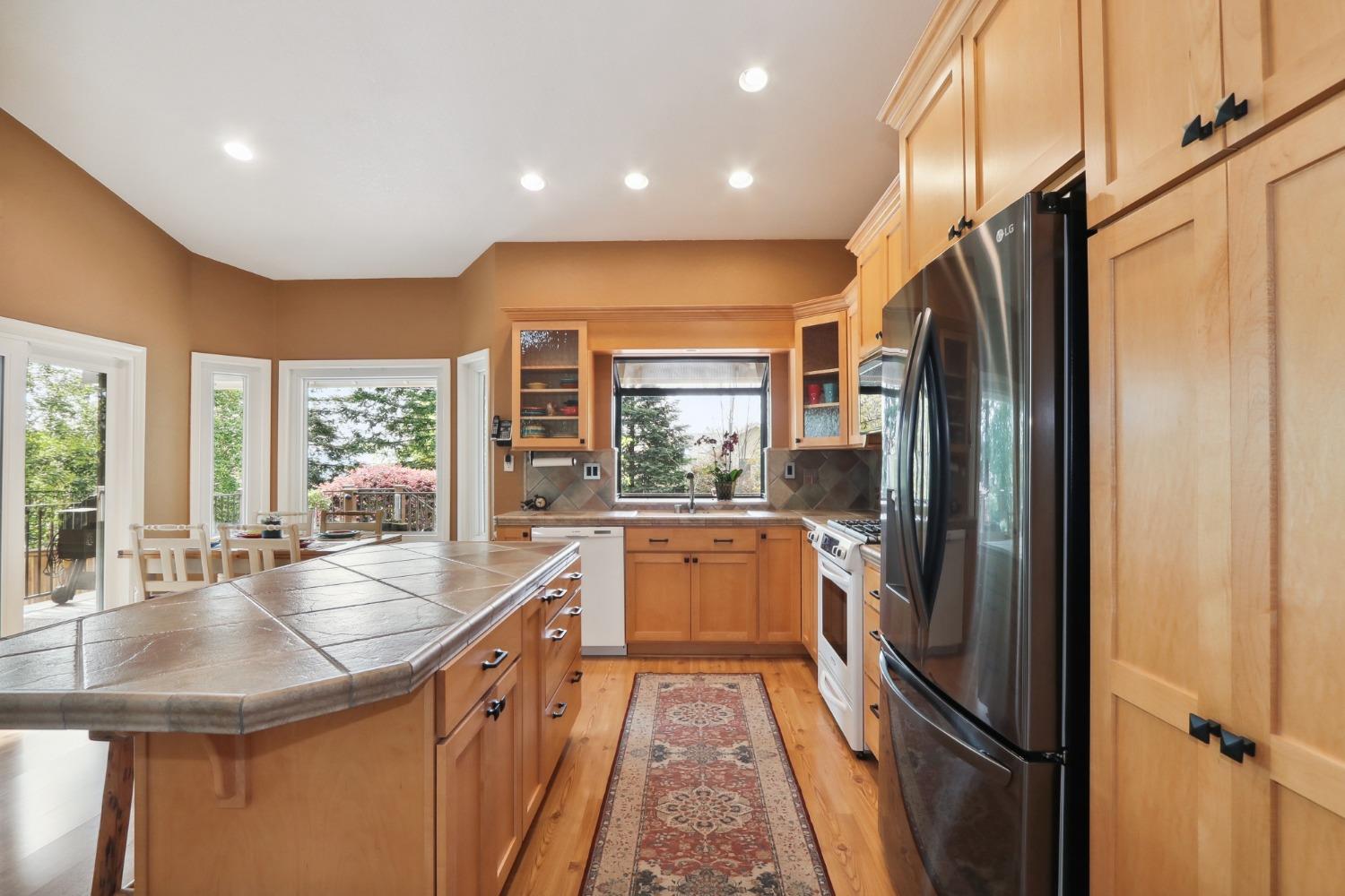 Detail Gallery Image 15 of 47 For 10080 Snowy Owl Way, Auburn,  CA 95603 - 4 Beds | 2/1 Baths